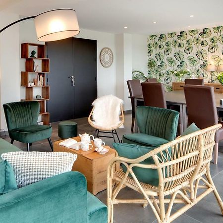 Aux Chambres D'A Cote Courcelles-Sapicourt ภายนอก รูปภาพ